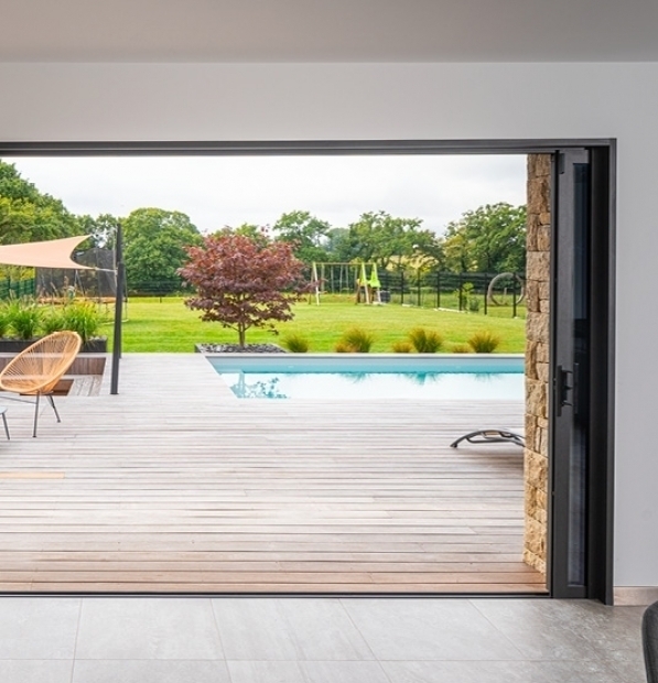 Vue terasse panoramique galandage noir ouvert intérieur K-line